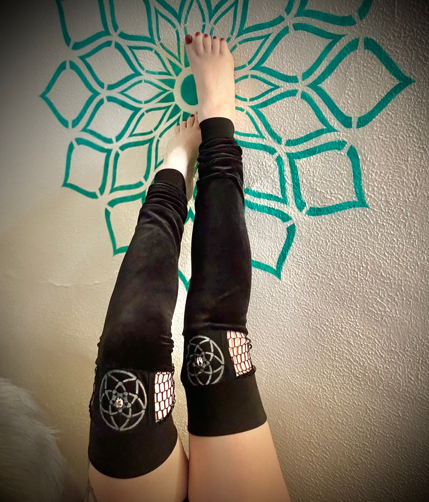 Bamboo Velour Fish Net Leg Warmers