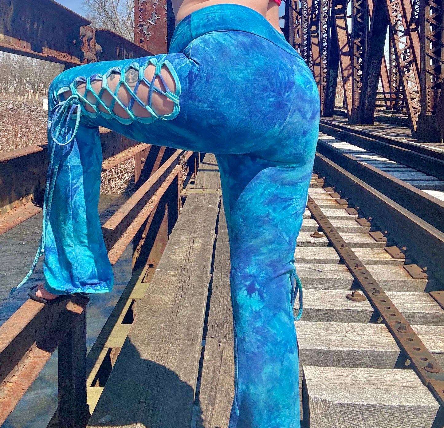 Criss Cross Flare organic pants