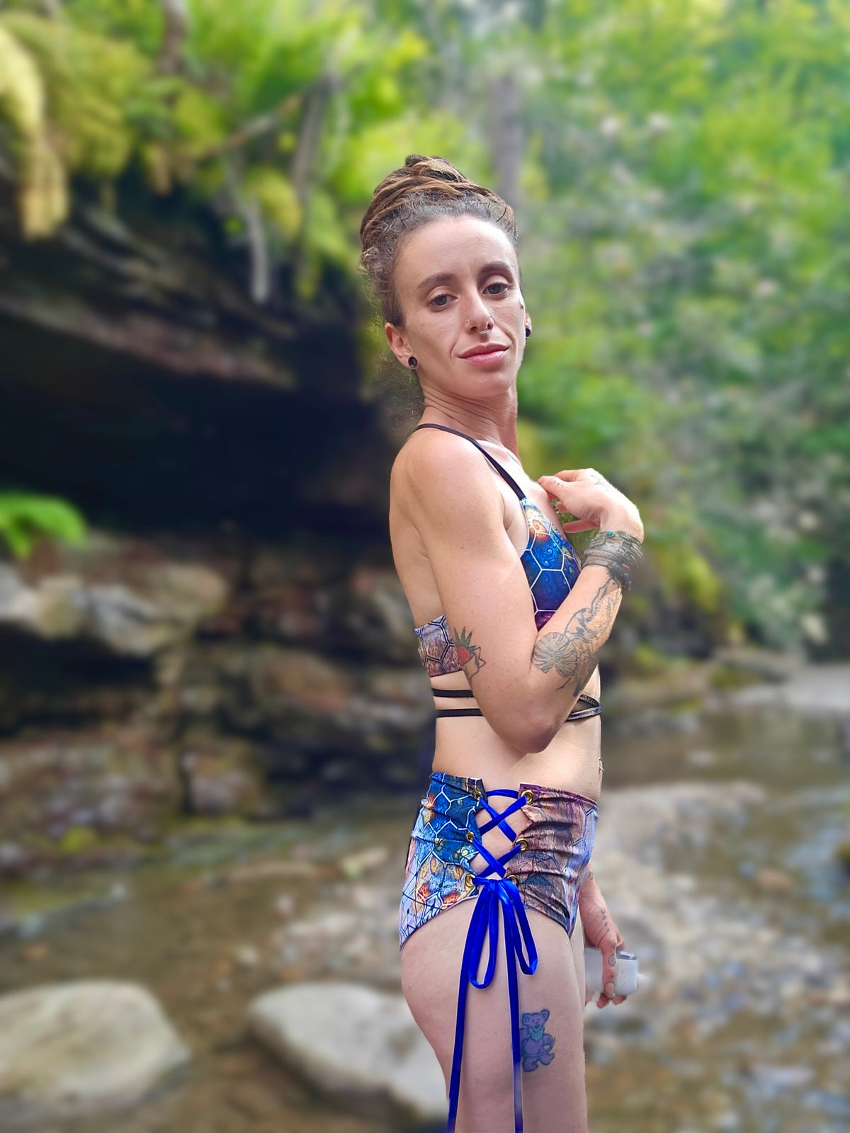 Criss Cross Isis Bottoms