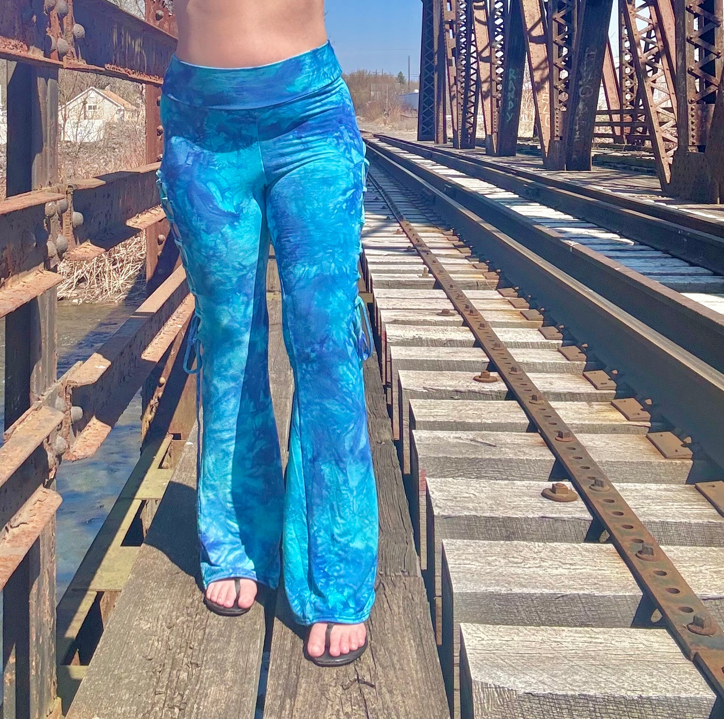 Criss Cross Flare organic pants